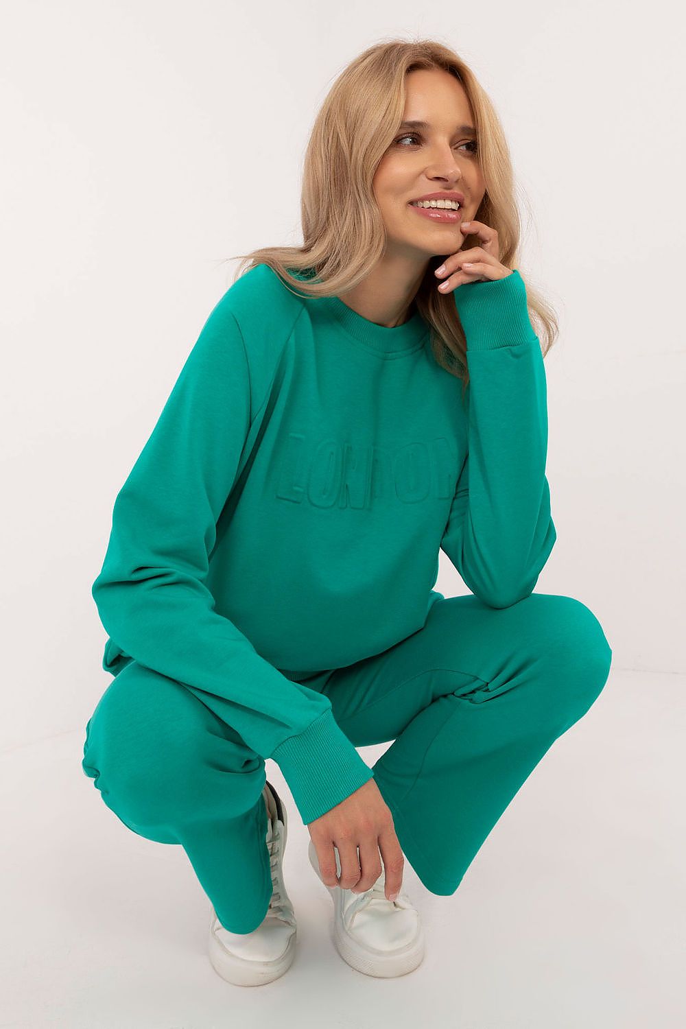 Együttes model 202093 Factory Price