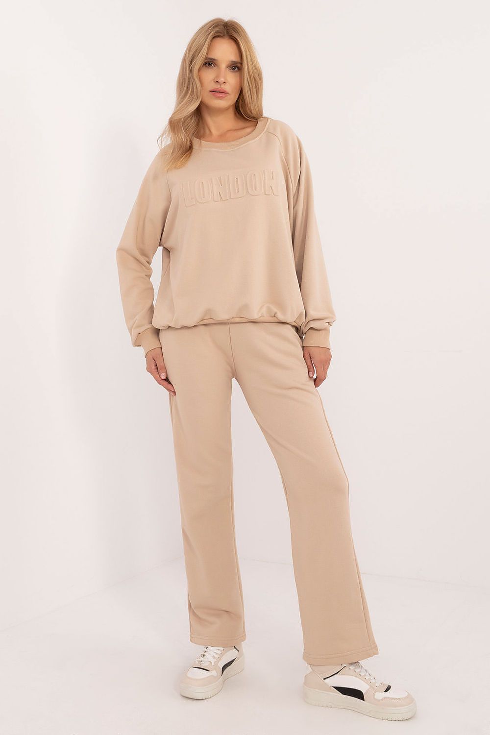 Együttes model 202099 Factory Price