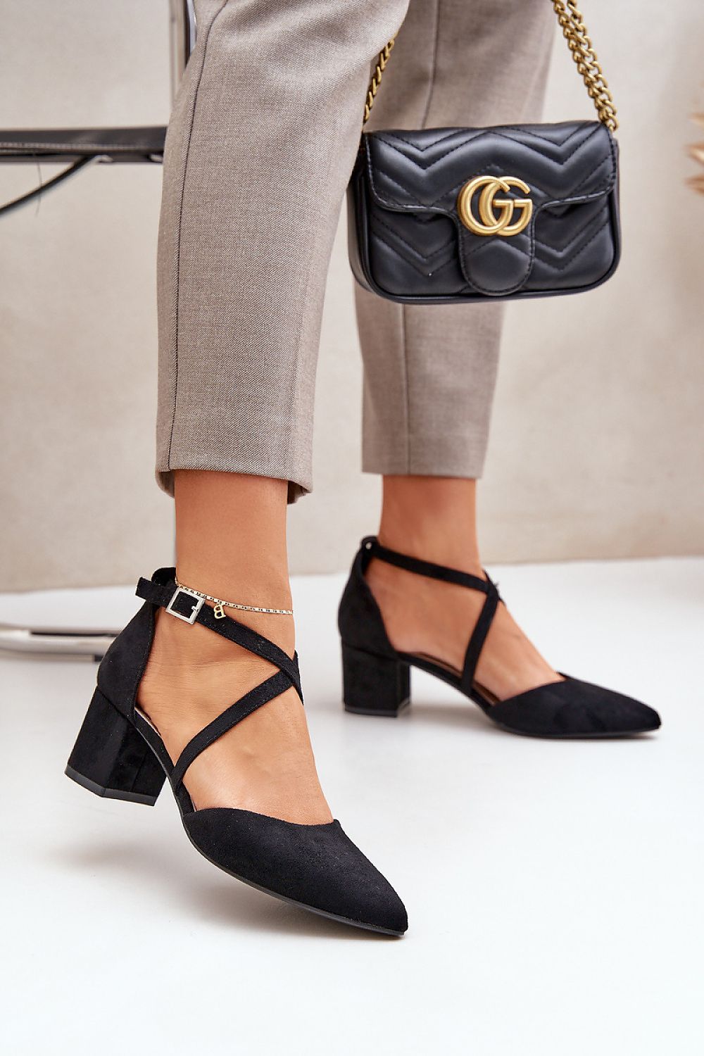 Magassárkú körömcipő model 206812 Step in style