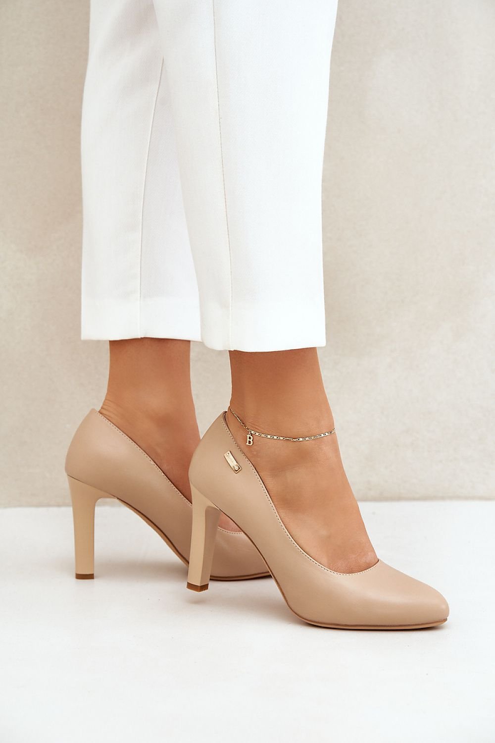 Magassárkú körömcipő model 208334 Step in style