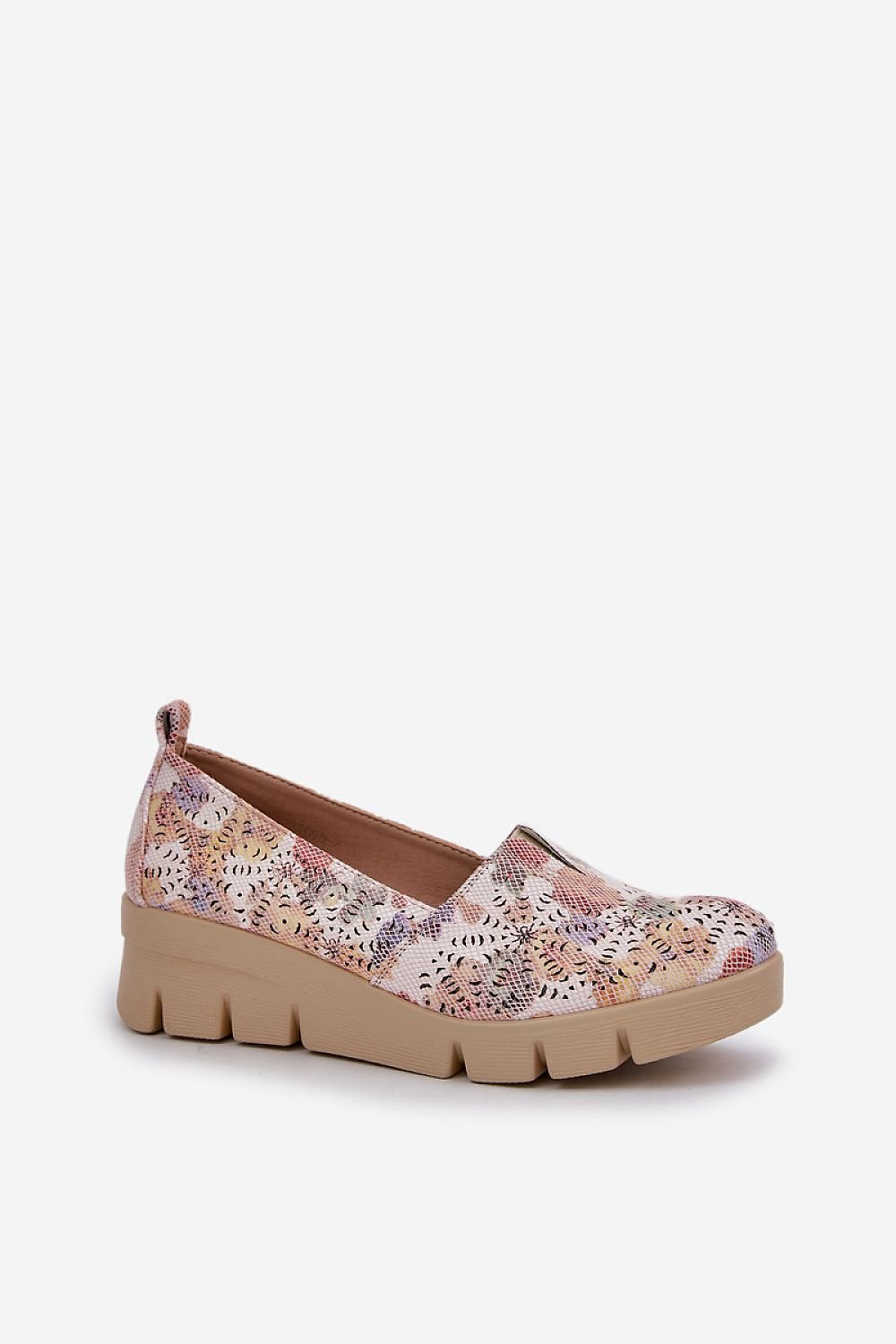 Telitalpú félcipő model 208429 Step in style