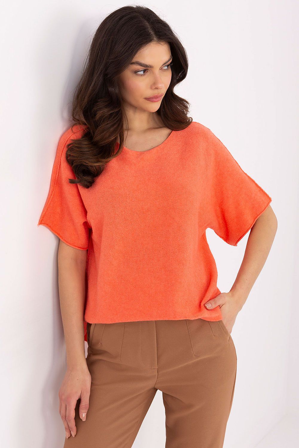 Rövidujjú pulóver model 209986 Italy Moda