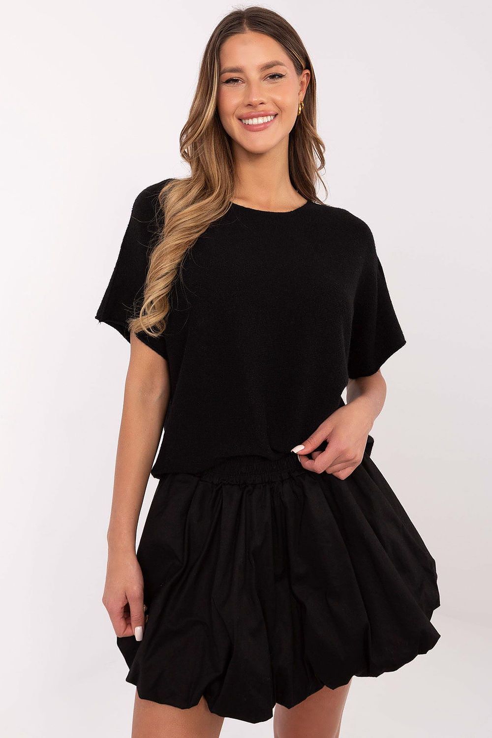 Rövidujjú pulóver model 209988 Italy Moda