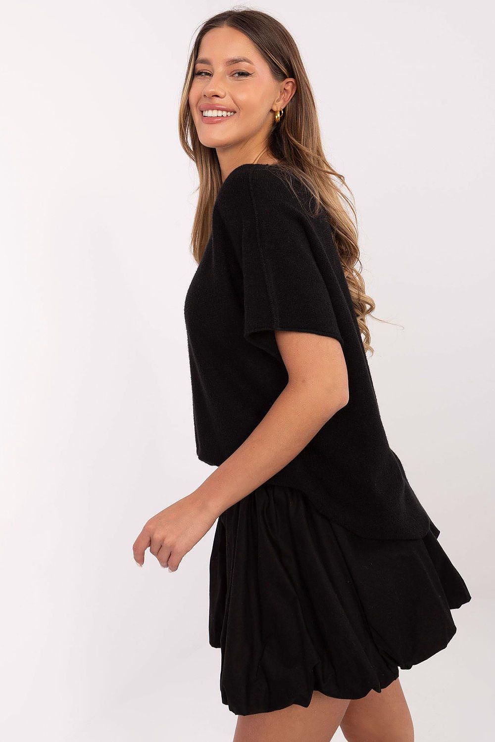 Rövidujjú pulóver model 209988 Italy Moda