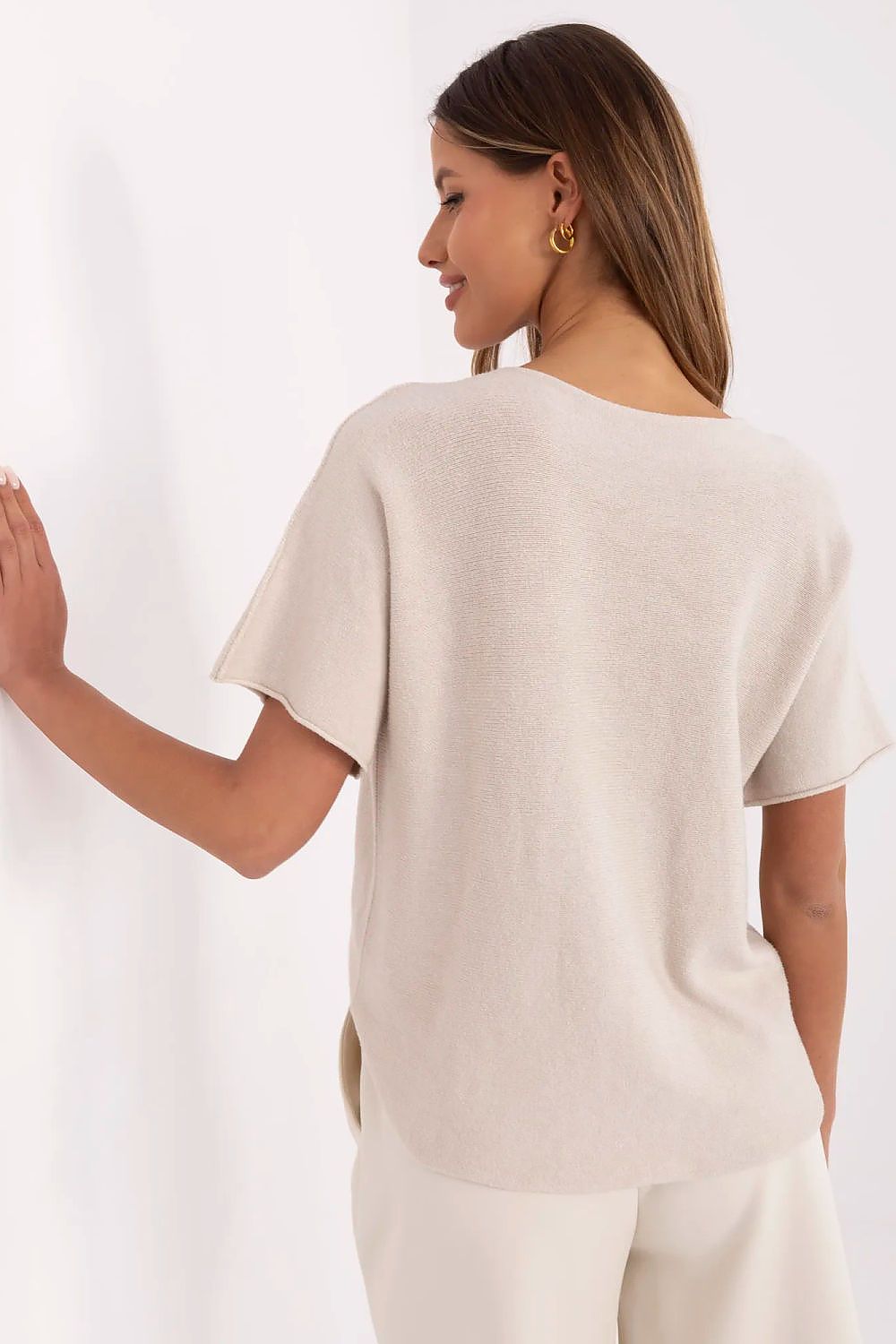 Rövidujjú pulóver model 209989 Italy Moda
