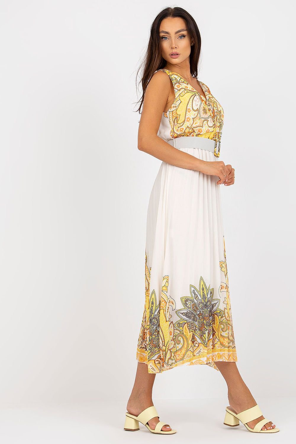 Hétköznapi ruha model 168536 Italy Moda